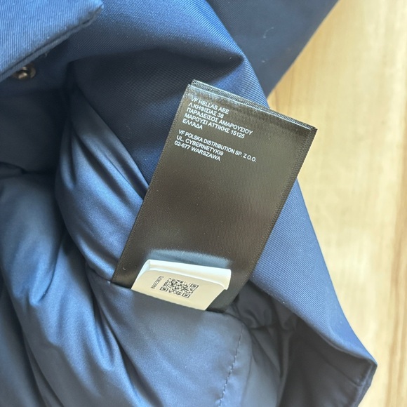 The North Face Jump Down Parka in Summit Navy - Picture 9 of 12